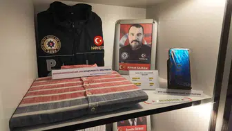 Şehit polisin son anlarına tanıklık eden telefon müzede sergileniyor