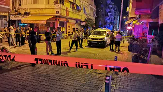 Karşıyaka'daki silahlı kavgada yaralanan adam hastanede can verdi