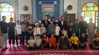 Kaymakam Ahat köydeki yaz kurslarını denetledi