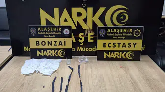 Alaşehir'de polisten kaçmaya çalışan zehir taciri yakalandı