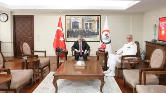 Samsun'da Sahil Güvenlik Komutanlığı'nda yeni dönem: Tuğamiral Gücüyen görevi devraldı