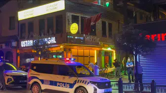 Bursa’da sokak ortasında polise rağmen bitmeyen kavga
