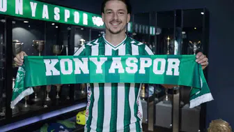 Konyaspor hücum hattını Enis Destan ile güçlendirdi