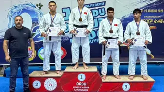 Bayburt'un gururu oldu Yiğit Dinçer'den uluslararası arenada bronz başarı