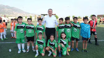 Buharkentli çocuklar sahalarda yeteneklerini sergiledi