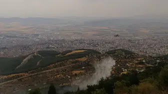 Ahır Dağı'nda yıldırımın tetiklediği yangınlar 3,5 saatte söndürüldü