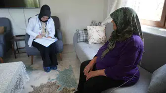 Niğde'de hastalar hastaneye gitmeden sağlık hizmeti alıyor