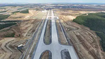 İstanbul Havalimanı yeni pistiyle kapasitesini artırıyor