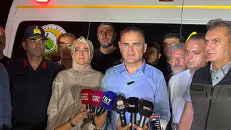 Fethiye'de yangın kontrol altında 574 kişi tahliye edildi