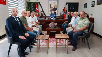 Mersin Emniyet Müdürü emekli olan personeliyle bir araya geldi