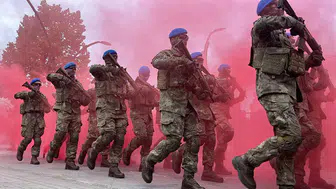 Bolu sokaklarında mavi berelilerin zafer yürüyüşü