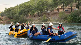 Dalamanlı öğrencilerin rafting başarısı teknoloji bağımlılığını bitirdi