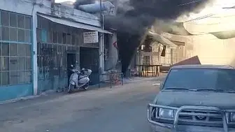 Sanayi sitesinde korkutan dumanlar: Kapalı dükkana zorlu giriş