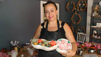Elif Akbal 42 yaşında hayalini kurduğu mum atölyesini açtı