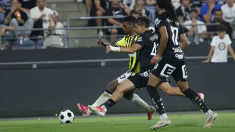 Fenerbahçe Graz deplasmanında gol arıyor