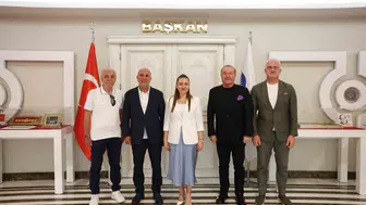 Alanyaspor yönetiminden Başkan Vekili Özdemir'e nezaket ziyareti