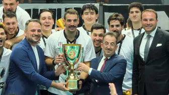 Beşiktaş hentbolda ilk Cumhurbaşkanlığı Kupası'nı kazandı