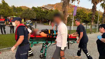 Fethiye açıklarında yatta yaralanan yolcuyu Sahil Güvenlik kurtardı