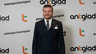 Antalya iş dünyasının 36 yıllık köklü çınarı kutlamada