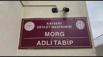 Kayseri'de sokak ortasında bıçaklı kavga Bir kişi yaşamını yitirdi