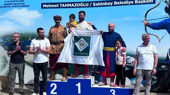 Elazığlı atlı okçuların Gaziantep zaferi