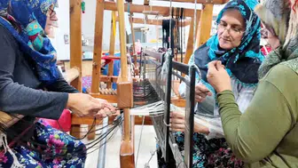 Sandıktan çıkan 200 yıllık desenler, 13 kadının elinde yeniden hayat buluyor
