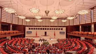 Meclis’te sezaryen tartışması: Kadın vekillerden tepki