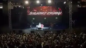 Bülent Ersoy konserde gecikmeye kızdı, tek tek küfür etti