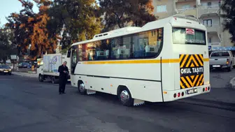 İzmir’de okul ve personel servisi ücretlerine yüzde 20 zam geldi