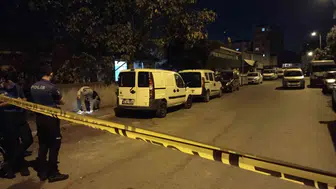Ataşehir'de korku dolu anlar Kasklı saldırgan gecekonduyu taradı