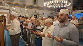 Çapanoğlu Camii'nde kandil gecesi Vakıf geleneği binleri buluşturdu