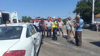 Enez yolunda iki araç çarpıştı