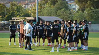 Kocaelispor evindeki ilk galibiyet için kenetlendi