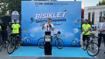 Bahçelievler’de 100 çocuğa bisiklet sevinci