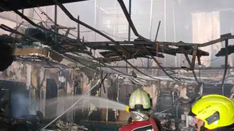 Germencik’te mobilya mağazasında korkutan yangın