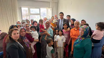 Şehitkamil'de Başkan Yılmaz sahaya indi, mahallelinin derdini dinledi