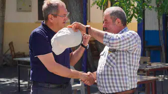 Ayvalık yangının izlerini siliyor