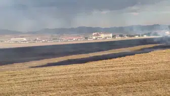 Elazığ’da tarlalardan dumanlar yükseldi