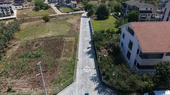 Tarihi Servetiye Köprüsü’ne giden yol yenilendi