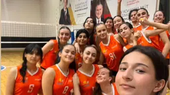 Malatya voleybol takımı Türkiye finallerinde çeyrek finale yükseldi