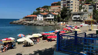 Zonguldak Kapuz Plajı'nda buz gibi deniz keyfi
