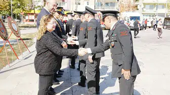 Germencik'te Zafer Coşkusu: Cumhuriyet Meydanı'nda Büyük Gurur