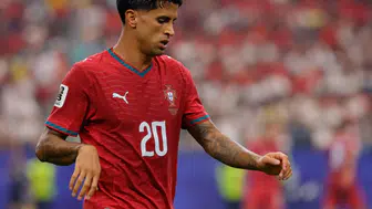 Joao Cancelo operasyonunu noktaladı: 5 yıllık imza tamam