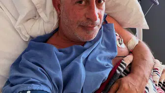 Cem Yılmaz'dan hastane odasında şaşırtan paylaşım: Stresten uzak durun dediler, güldüm