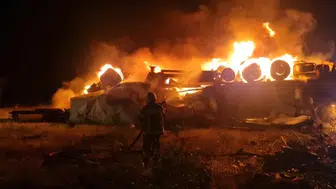 Çorum'da TIR devrildi, alevlere teslim oldu