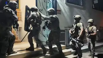 Gaziantep merkezli siber dolandırıcılık operasyonunda 17 kişi yakalandı
