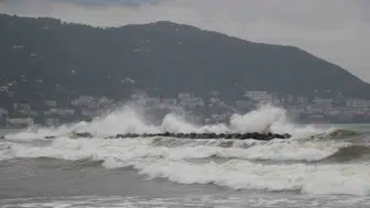 Ordu kıyılarında dev dalgalar yükseliyor