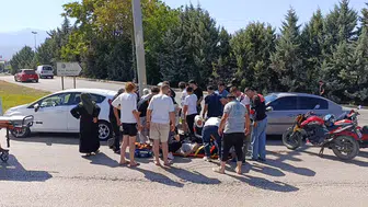 İnegöl'de otomobil ile motosiklet çarpıştı Bir yaralı