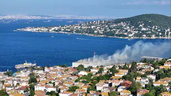 Heybeliada Deniz Harp Okulu çatısında yangın paniği