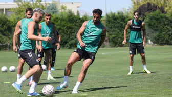 Konyaspor zorlu İstanbul deplasmanı öncesi hazırlıklarını bitirdi
